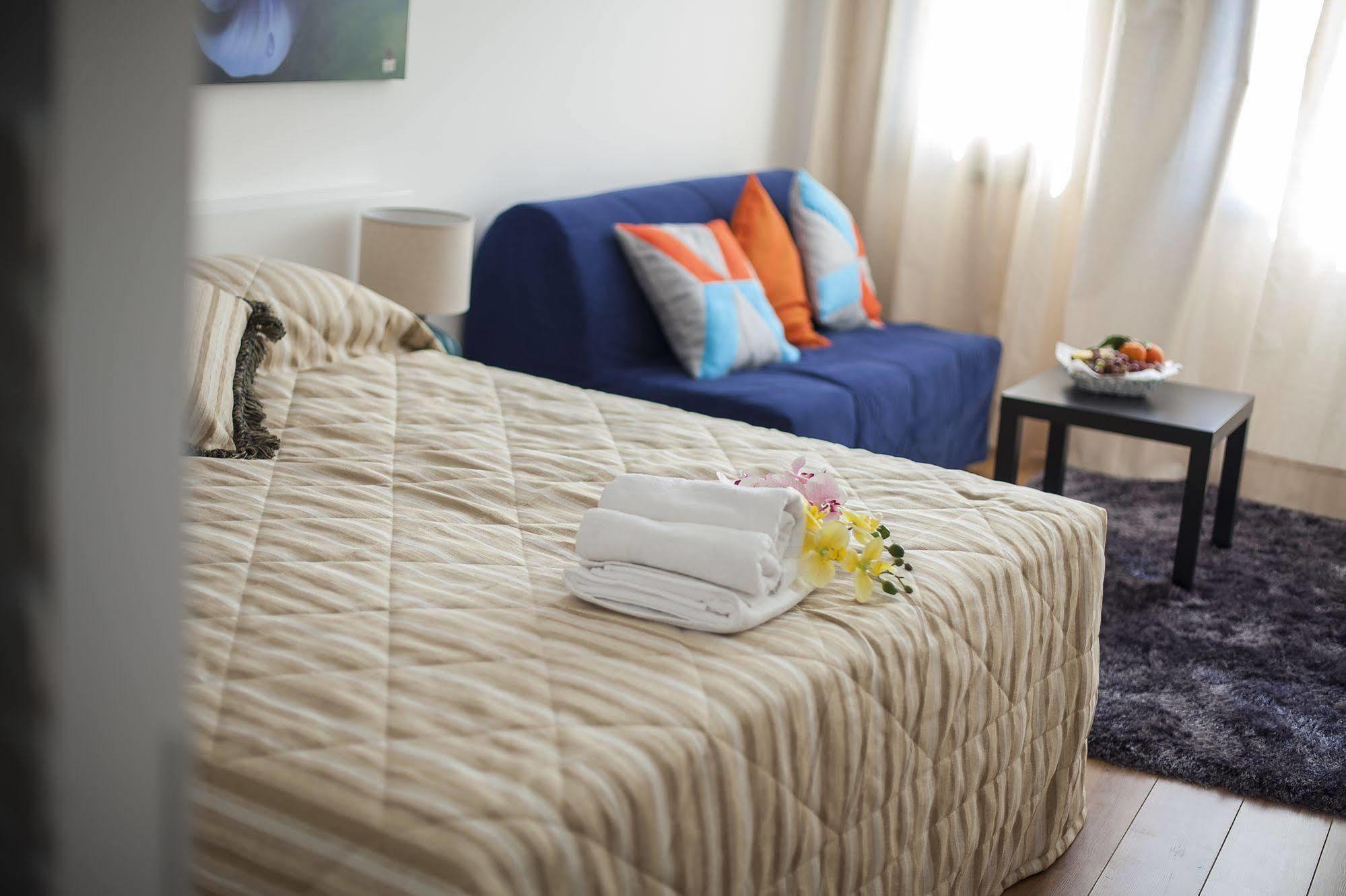 Operetta House Apartment Larnaca Bagian luar foto